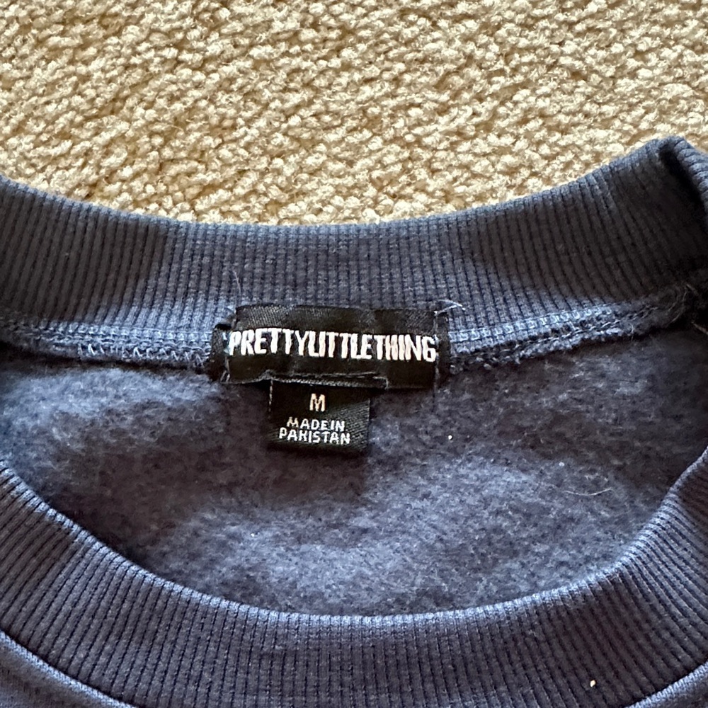 PrettyLittleThing Deep Blue Crewneck Sweater - Picture 2 of 3